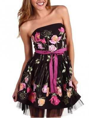 Rochie stil bustiera