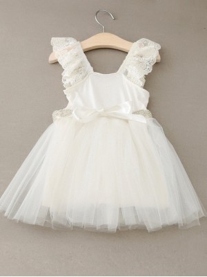 Rochie pentru mica domnisoara de onoare Rochie pentru mica domnisoara de onoare