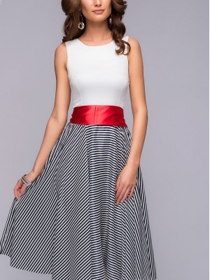 Rochie de la doua tonuri cu curea din satin