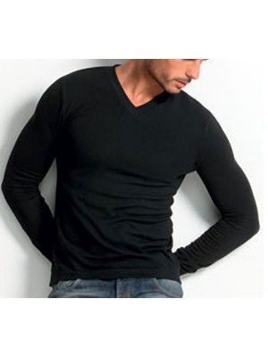 Shirt pentru bărbați cu un decolteu V Shirt pentru bărbați cu un decolteu V