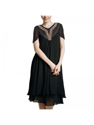 Rochie tip boutique pentru femei cu accesoriu Rochie tip boutique pentru femei cu accesoriu