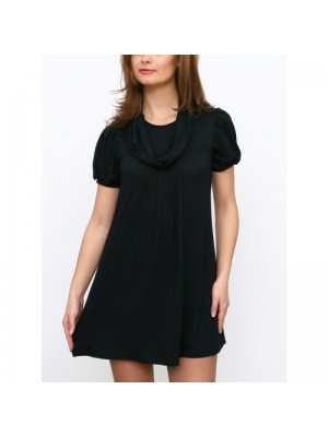 Rochie neagra cu maneca scurta Rochie neagra cu maneca scurta