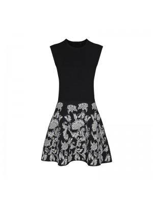 Rochie neagra cu imprimeu Rochie neagra cu imprimeu
