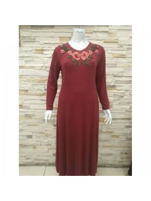 Rochie de lana cu broderie