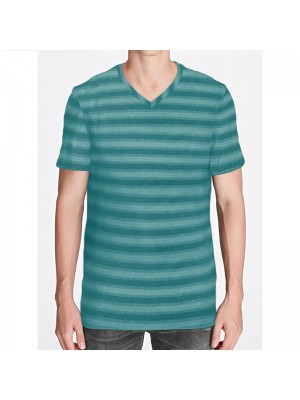 Tricou verde cu dungi termice cu decolteu în V Tricou verde cu dungi termice cu decolteu în V