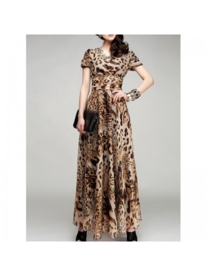 Rochie cu curea Rochie cu curea