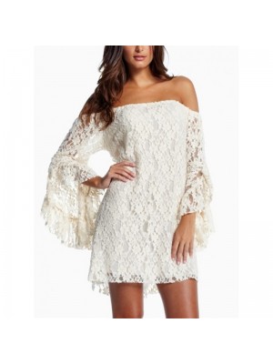 Rochie din dantela in alb Rochie din dantela in alb